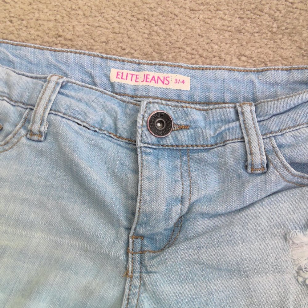 Elite distressed jean shorts
